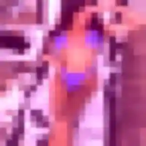 Manel, 27 ans, en ligne à Saint-Denis-en-Val pour une rencontre coquine