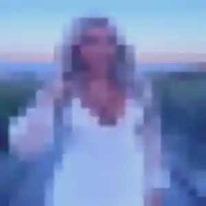Contacte Anissa, 27 ans à Saint-Georges-Buttavent en t'inscrivant