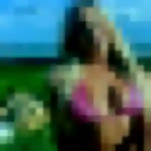 Photo de Lyna à Saint-Georges-lès-Baillargeaux (42 ans) - beurette discret