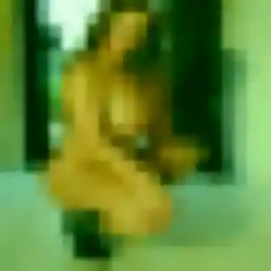 Nadia, 37 ans, connectée à Saint-Georges-les-Bains pour une rencontre coquine