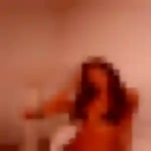 Safia, 33 ans, dispo pour beurette à Saint-Gérand-Croixanvec