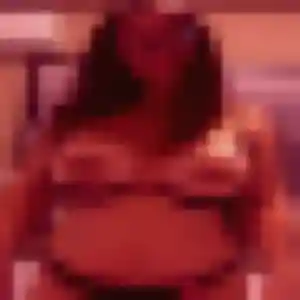 Assia (32 ans) à Saint-Gervais-sur-Mare cherche une rencontre ce soir
