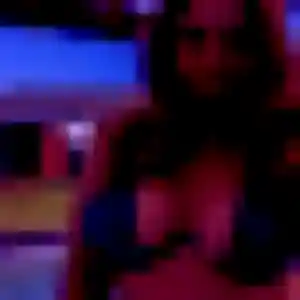 Photo sexy de Tinhinane, 29 ans à Saint-Héand - rencontre sans lendemain