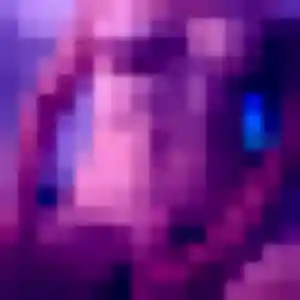 Selma, 24 ans, connectée à Saint-Hernin pour une rencontre coquine