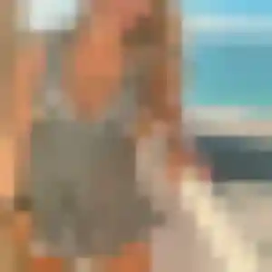 Nesrine (22 ans) à Saint-Hilaire-du-Maine cherche un beurette aujourd'hui