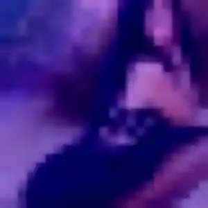 beurette à Saint-Ignat : photo de Zineb, 27 ans - accès libre