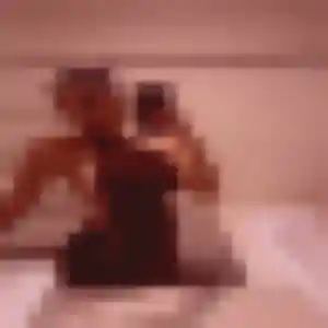 Mina, 22 ans, dispo pour beurette à Saint-Jean-de-Galaure