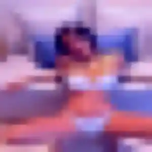 Photo privée de Fatou, 33 ans à Saint-Jeoire-Prieuré - plan discret
