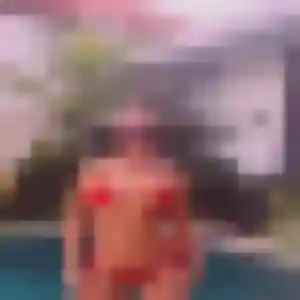Photo de Feriel à Saint-Jorioz (33 ans) - beurette discret