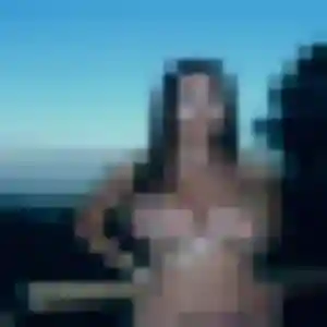 Jolie Nadia, 28 ans à Saint-Julien-de-l'Escap - voir sa photo