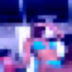 Malika, 24 ans, connectée à Saint-Julien-du-Sault pour une rencontre coquine