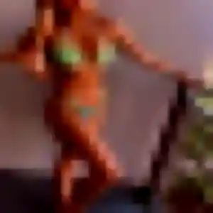 Sexy Malika, 34 ans à Saint-Julien-du-Sault - voir sa photo