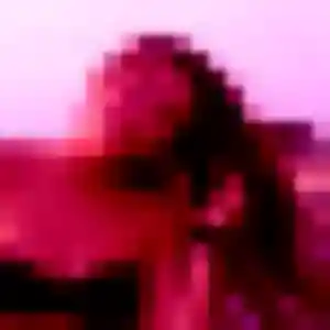 Sabrina (28 ans) à Saint-Julien-du-Serre propose une rencontre maintenant