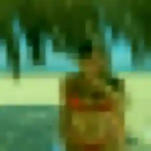 Découvre Naila, 23 ans à Saint-Just-d'Avray en privé