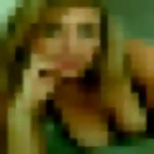 Dina (39 ans) à Saint-Just-en-Chaussée propose un beurette rapidement