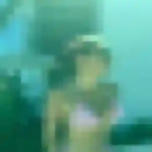 Sirine (22 ans) à Saint-Just-le-Martel attend un beurette rapidement