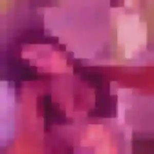 Contacte Leila, 24 ans à Saint-Laurent-d'Olt en privé