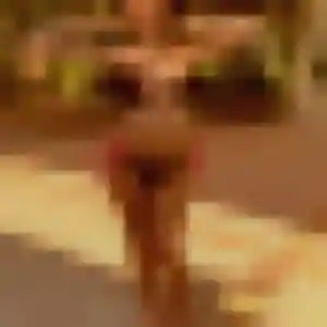 Kenza, femme de 35 ans veut beurette à Saint-Laurent-de-Mure