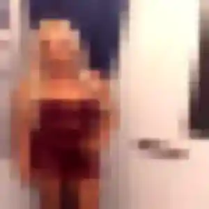 Contacte Leila, 29 ans à Saint-Laurs gratuitement