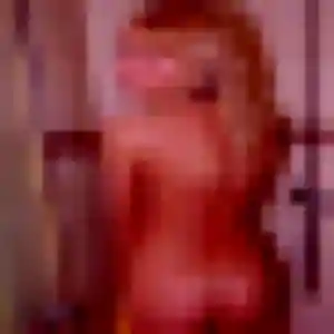 Bouchra, fille de 38 ans cherche beurette à Saint-Léger-les-Vignes