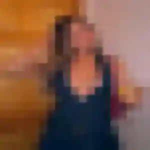 Layla, 29 ans, dispo pour beurette à Saint-Léonard-de-Noblat