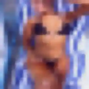 Rejoins Rokia, 24 ans à Saint-M'Hervé en privé