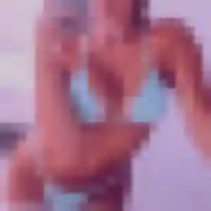Contacte Hind, 25 ans à Saint-Mandrier-sur-Mer en privé