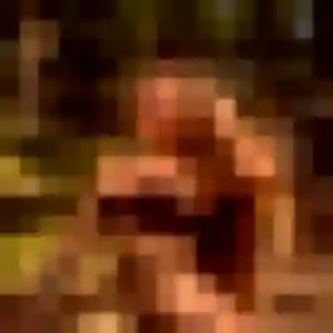 Photo privée de Maroua, 34 ans à Saint-Marcel-de-Careiret - rencontre coquine