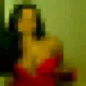 Photo sexy de Ahlam, 26 ans à Saint-Marcel-lès-Annonay - plan discret