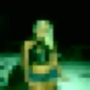 Photo exclusive de Fatou, 29 ans à Saint-Martin-aux-Buneaux - plan discret