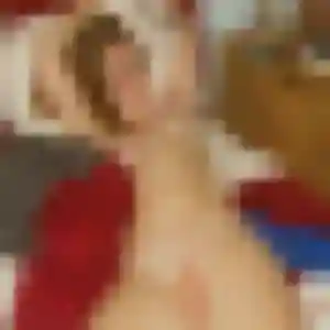 Hana, 30 ans, en ligne à Saint-Martin-d'Estréaux pour une rencontre coquine