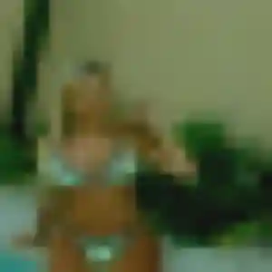 Houda, fille de 43 ans cherche beurette à Saint-Martin-de-Ribérac
