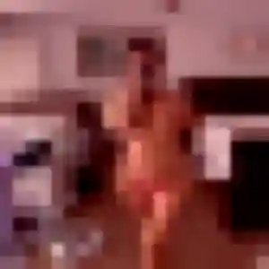 Photo sexy de Imane, 24 ans à Saint-Martin-de-Ribérac - plan discret
