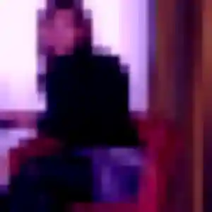 Yasmine, 22 ans, cherche un beurette à Saint-Martin-des-Tilleuls