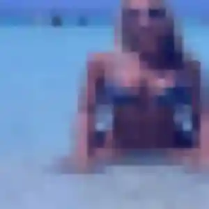 Profil de Ilham à Saint-Martin-du-Vivier (31 ans) - beurette discret
