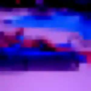 Ihsane, 27 ans, en ligne à Saint-Maurice-Colombier pour une rencontre coquine