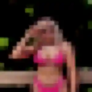 Naima, 32 ans, dispo pour beurette à Saint-Maurice-l'Exil
