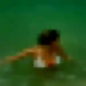 Nabil, 35 ans, connectée à Saint-Mesmin pour une rencontre coquine