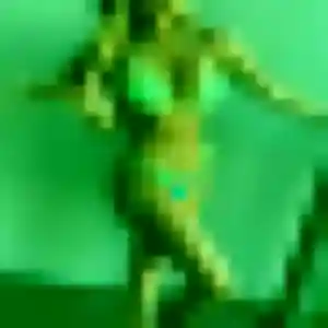 Naima, 33 ans, connectée à Saint-Ouen-les-Vignes pour une rencontre coquine