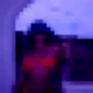 Rencontre Naya, 28 ans à Saint-Paul en privé