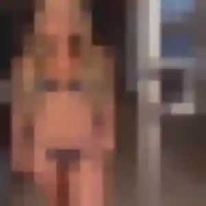 Nissa, 41 ans, connectée à Saint-Paul-du-Vernay pour un beurette