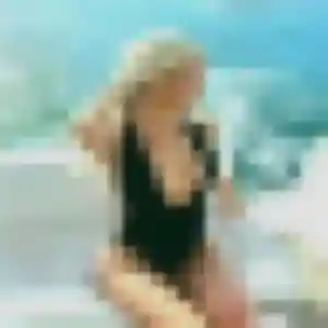 Nesrine, 42 ans, en ligne à Saint-Perreux pour un beurette