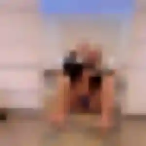 Nesrine, femme de 23 ans cherche beurette à Saint-Pierre-de-Varennes