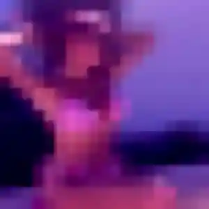 Photo privée de Fouzia, 38 ans à Saint-Priest-des-Champs - plan discret