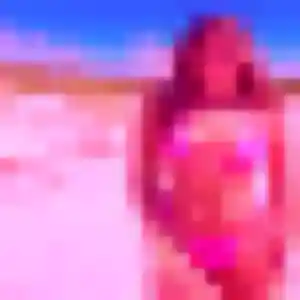 Ouarda, 22 ans, connectée à Saint-Quay-Perros pour un beurette