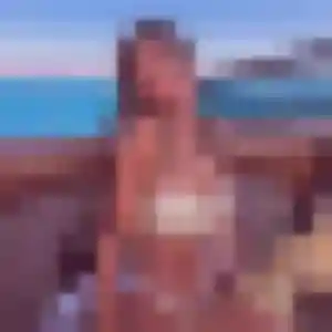 Alya, fille de 29 ans veut beurette à Saint-Rémy