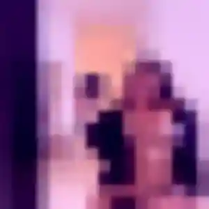 Syrine, femme de 43 ans propose beurette à Saint-Rémy-des-Monts