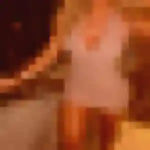Karima, 45 ans, en ligne à Saint-Rémy-l'Honoré pour une rencontre coquine