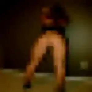 Chaima, 33 ans, en ligne à Saint-Sauveur-des-Landes pour une rencontre coquine