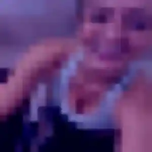 Photo privée de Imane, 22 ans à Saint-Sernin-du-Bois - plan discret